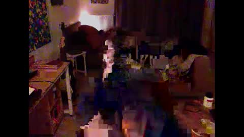 Snapshot of ssnttsnttsnss chatting on 12.08.24 Roger online show from 12.08.24