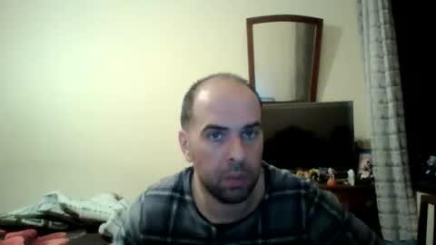 Snapshot of sstrasser chatting on 12.01.24 ShYgUy online show from 12.01.24
