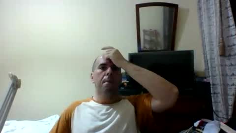 Snapshot of sstrasser chatting on 08.02.26 ShYgUy online show from 08.02.26