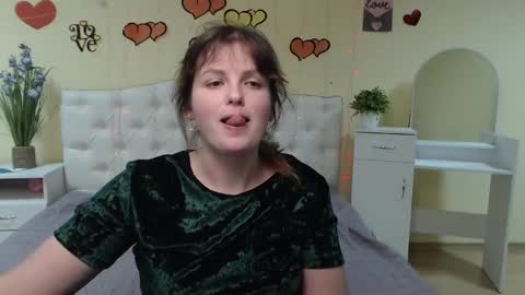 Stacey online show from 02.22.25