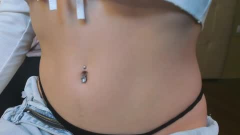 Snapshot of stacy_riiver chatting on 02.20.25 Stacy Mon Tue Wed Thu Fri Sun GMT GMT 3 1000am - 0400pm online show from 02.20.25