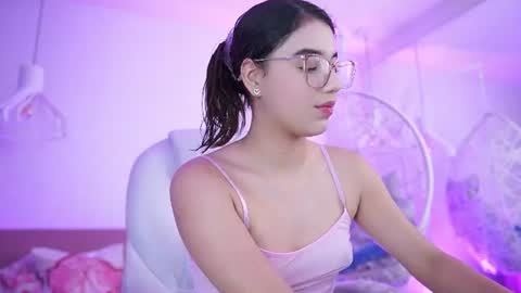 Snapshot of stacycooper_ chatting on 06.17.26 stacycooper_ online show from 06.17.26