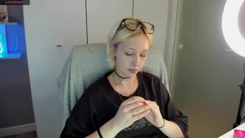 Kate online show from 05.12.26