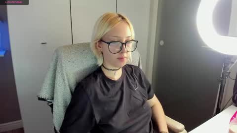 Kate online show from 05.14.26