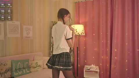 Chloe online show from 04.11.26