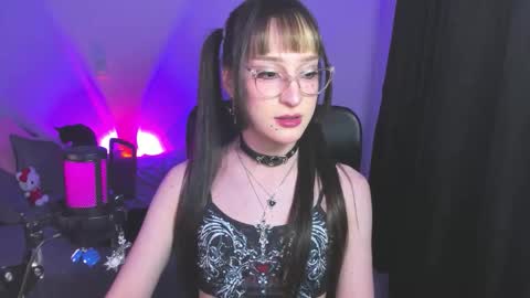 Star Aura online show from 03.25.26