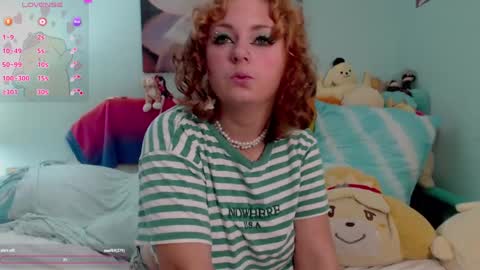 Snapshot of starsaturn chatting on 09.15.25 Saturn online show from 09.15.25