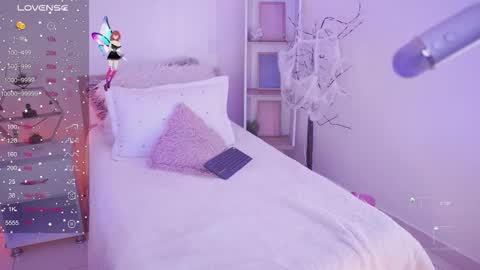 Yoko online show from 11.05.25