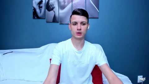 Snapshot of stashott69 chatting on 12.22.24 STAS online show from 12.22.24