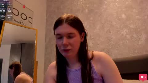 Snapshot of stassie_mil chatting on 04.30.26 Twitter-stassie mil Im back after vacation new toy vulse online show from 04.30.26
