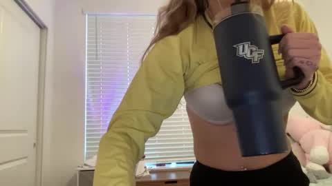 Stassiethatsororitygirl online show from 01.22.25