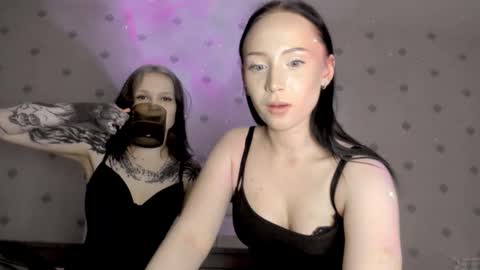 staysi_ online show from 12.03.25