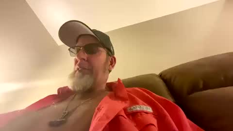 steel259373 online show from 10.14.25