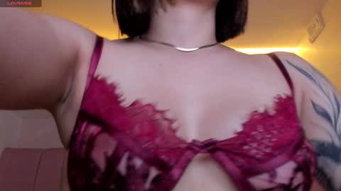 Stefa Gomez  online show from 01.12.25