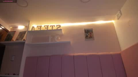 Stefa Gomez  online show from 04.12.26