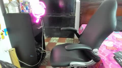 Snapshot of stefan_litleee chatting on 03.04.26 julieth-cancer online show from 03.04.26