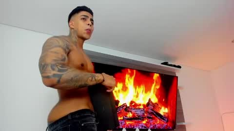 Snapshot of stefan_macallan chatting on 04.01.26 Macallan online show from 04.01.26