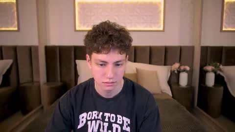 Esrefan online show from 02.13.26