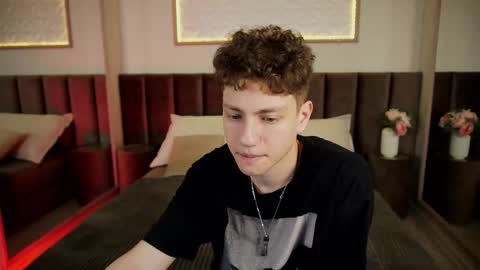 Snapshot of stefanbev chatting on 03.11.26 Esrefan online show from 03.11.26