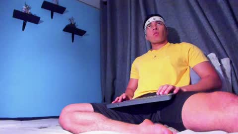 Snapshot of stefann_salvatore chatting on 01.31.25 Stefann Salvatore online show from 01.31.25