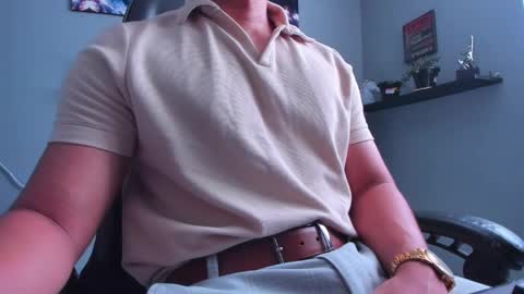 Snapshot of stefann_salvatore chatting on 05.18.26 Stefann Salvatore online show from 05.18.26