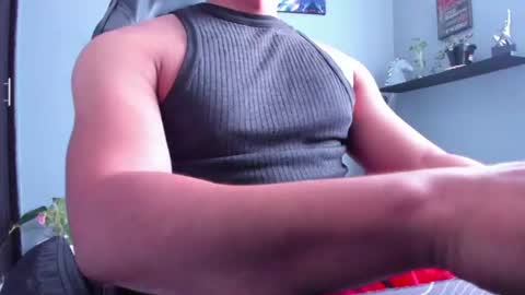 Snapshot of stefann_salvatore chatting on 06.19.26 Stefann Salvatore online show from 06.19.26