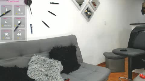 Stefy Milf online show from 10.17.25