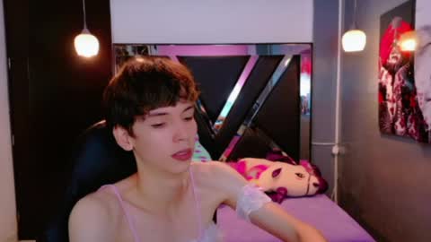 stefany piink online show from 06.08.26