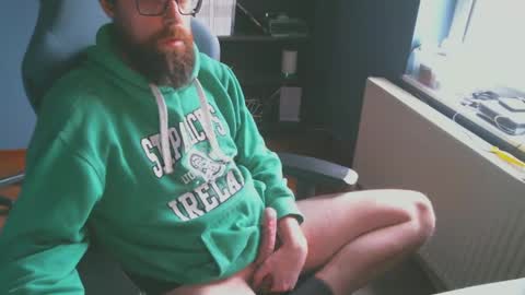 MeStef online show from 02.15.25