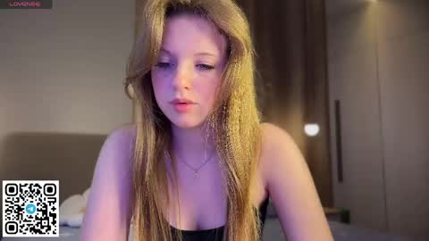 STEFI  Streams every day from 10 PM GTM1  online show from 06.08.26