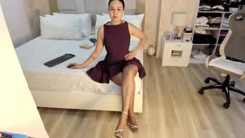 Zuly online show from 03.12.26