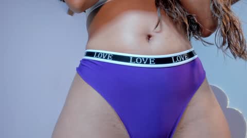 Snapshot of stefiechristen2 chatting on 01.14.25 stefie online show from 01.14.25