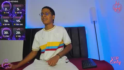 Snapshot of stella_drake chatting on 02.13.26 Drake online show from 02.13.26