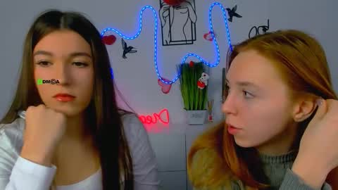 stella_flower online show from 02.22.26