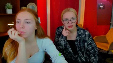 Snapshot of stella_flower chatting on 03.09.26 stella_flower online show from 03.09.26