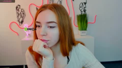 Snapshot of stella_flower chatting on 03.11.26 stella_flower online show from 03.11.26