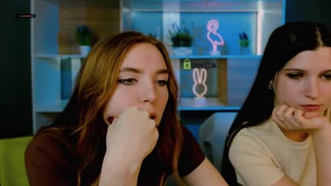 Snapshot of stella_flower chatting on 03.27.26 stella_flower online show from 03.27.26