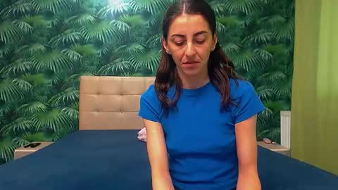 Snapshot of stella_john chatting on 01.13.25 Stella John online show from 01.13.25