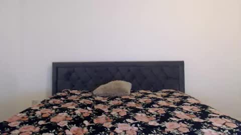 Snapshot of stella_john chatting on 09.20.25 Stella John online show from 09.20.25