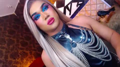 Snapshot of stellagrayts chatting on 12.11.24 CALL ME STELLA online show from 12.11.24