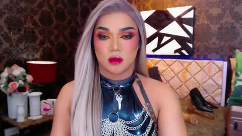 Snapshot of stellagrayts chatting on 01.02.25 CALL ME STELLA online show from 01.02.25