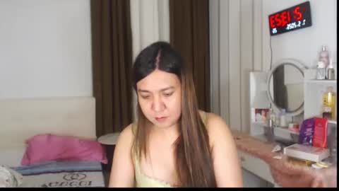 Snapshot of stellahugets chatting on 05.06.26 Stella online show from 05.06.26