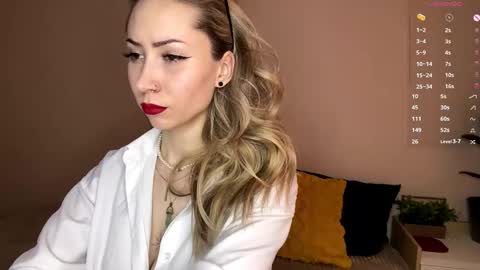 Alexia online show from 02.17.26