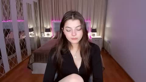 StellaRainbow online show from 02.11.26