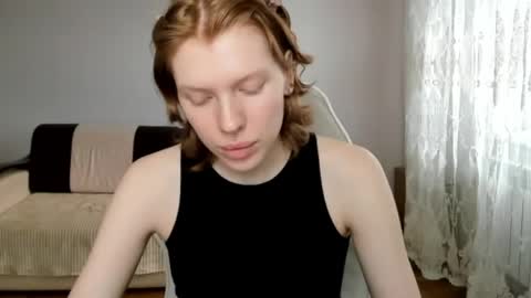 Snapshot of stellaswen chatting on 04.19.26 S T E L L A online show from 04.19.26