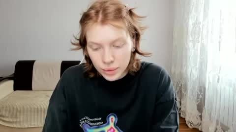 Snapshot of stellaswen chatting on 04.23.26 S T E L L A online show from 04.23.26