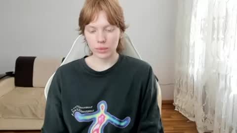 Snapshot of stellaswen chatting on 06.12.26 S T E L L A online show from 06.12.26