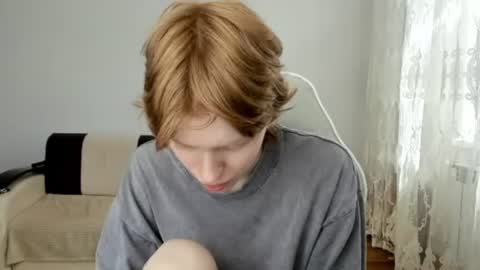 Snapshot of stellaswen chatting on 06.20.26 S T E L L A online show from 06.20.26