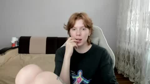 Snapshot of stellaswen chatting on 07.12.26 S T E L L A online show from 07.12.26
