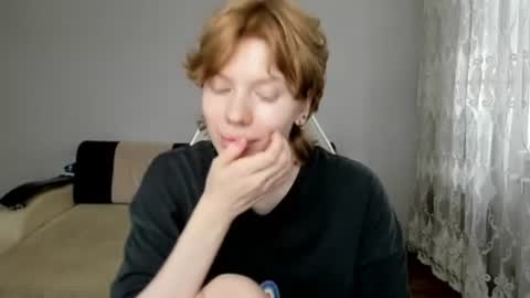 Snapshot of stellaswen chatting on 07.18.26 S T E L L A online show from 07.18.26